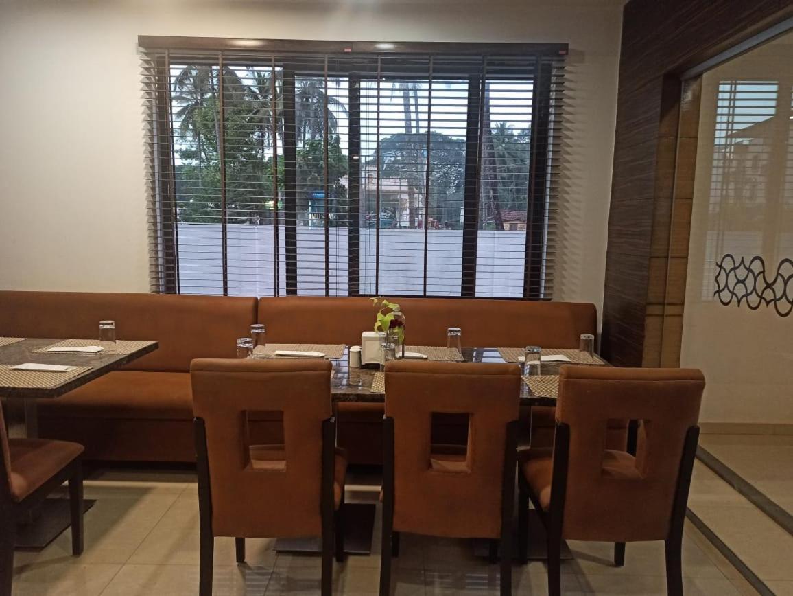 Hotel Rns One à Subrahmanya Extérieur photo