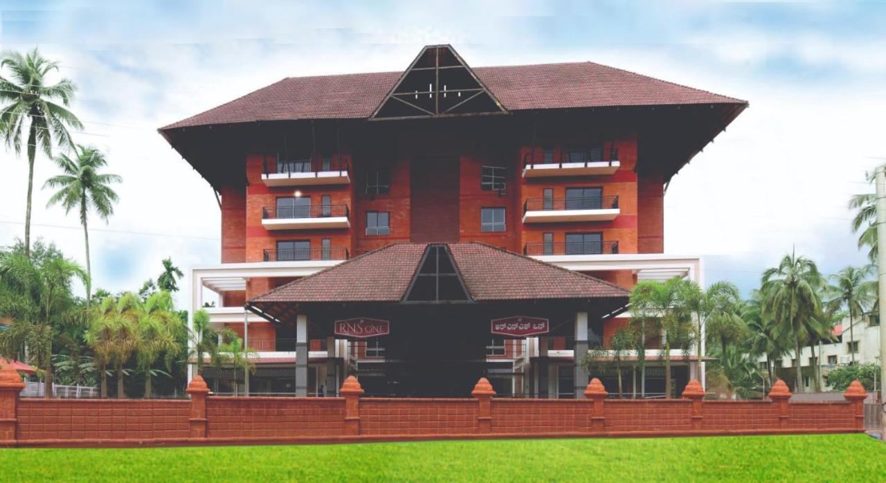 Hotel Rns One à Subrahmanya Extérieur photo