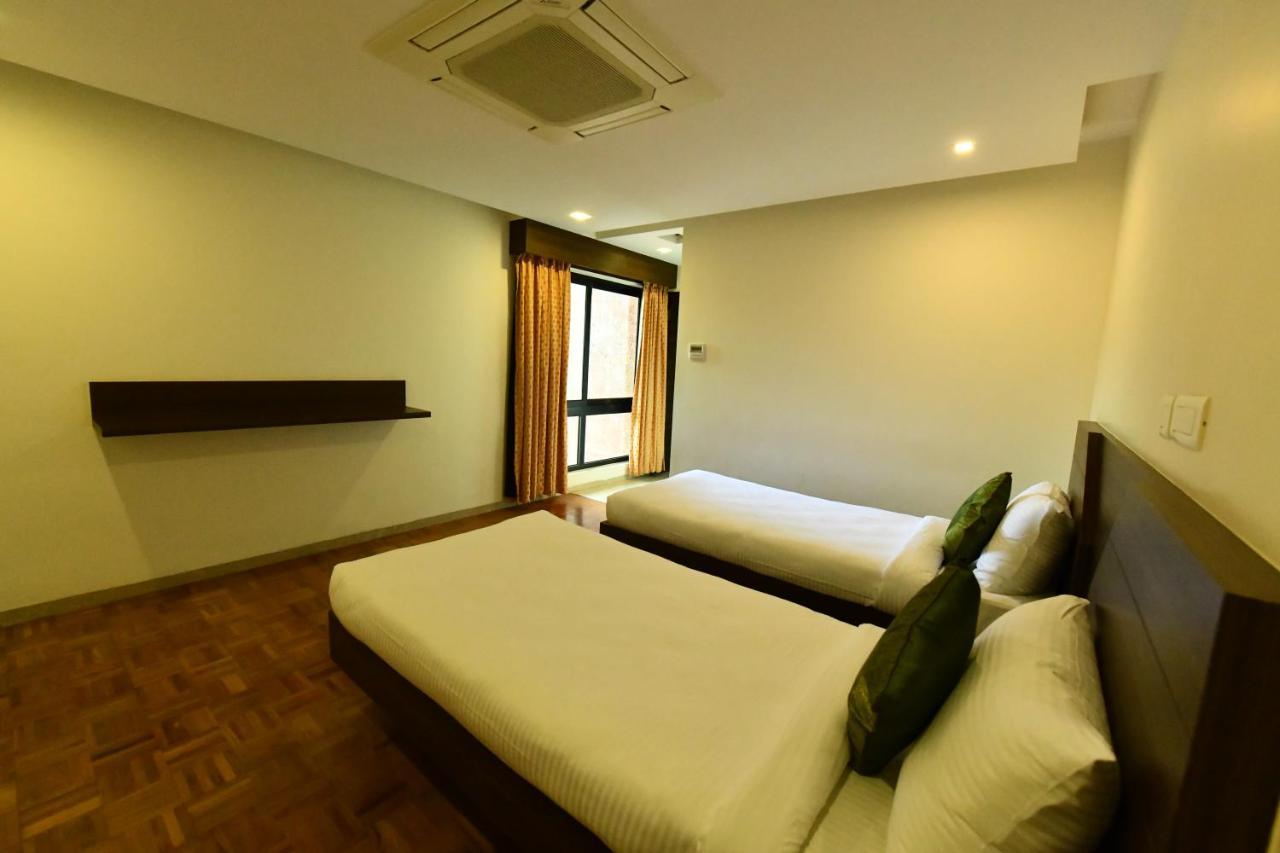 Hotel Rns One à Subrahmanya Extérieur photo
