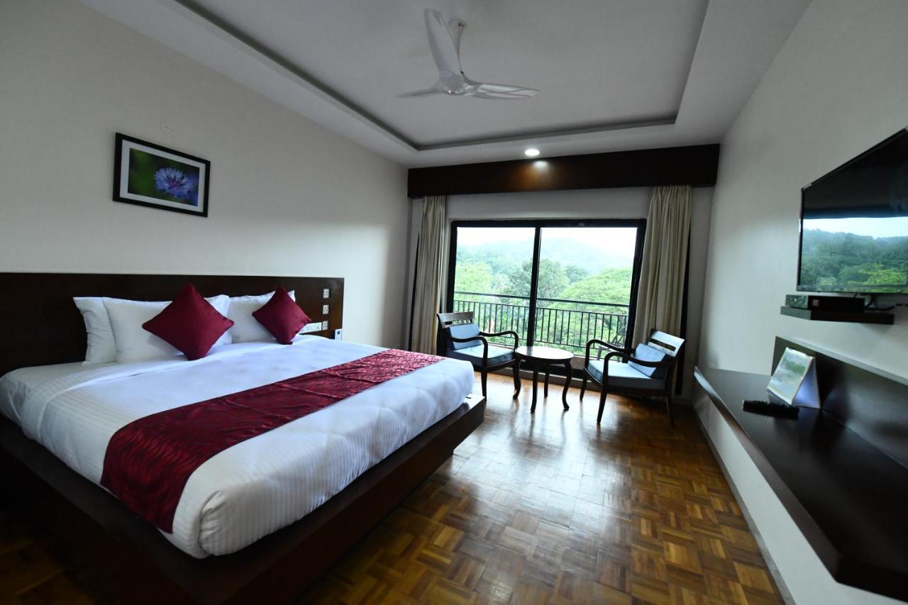 Hotel Rns One à Subrahmanya Extérieur photo